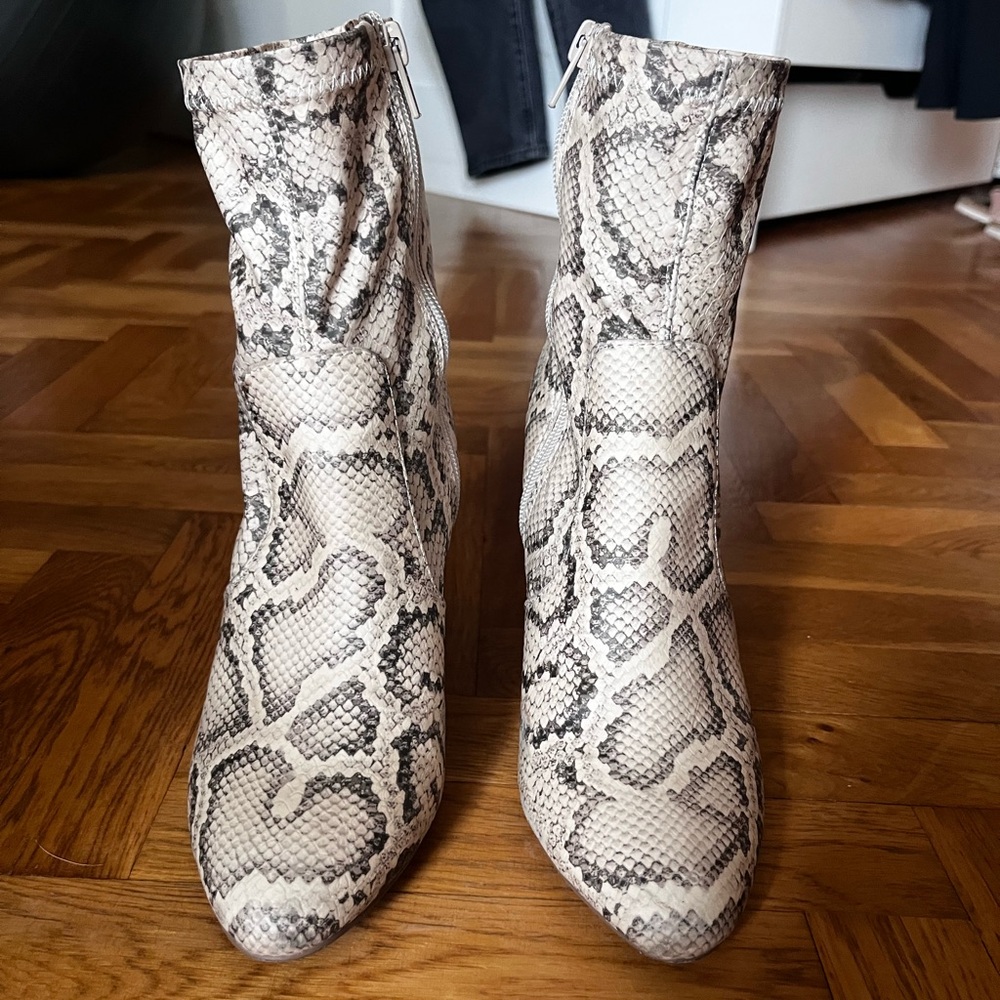 Steve Madden Booties